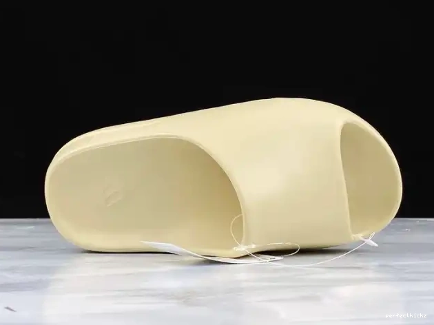 Bone Yeezy Adidas Slide FW6345 0629